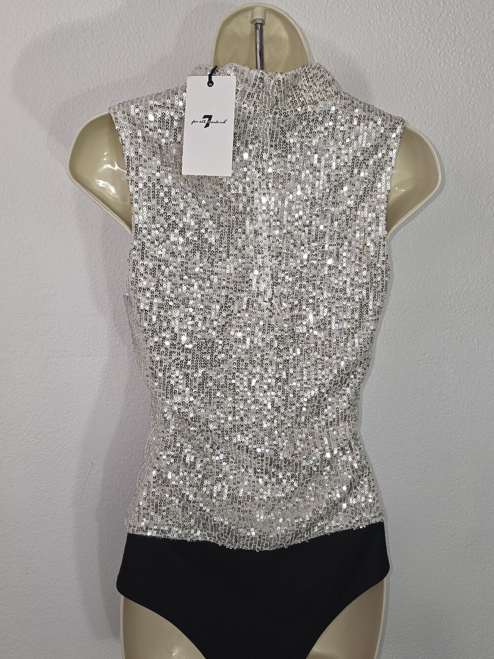 7 for all mankind Sleeveless Sequin Tank Style Mock Neck Bodysuit Silver Size M - Picture 7 of 17